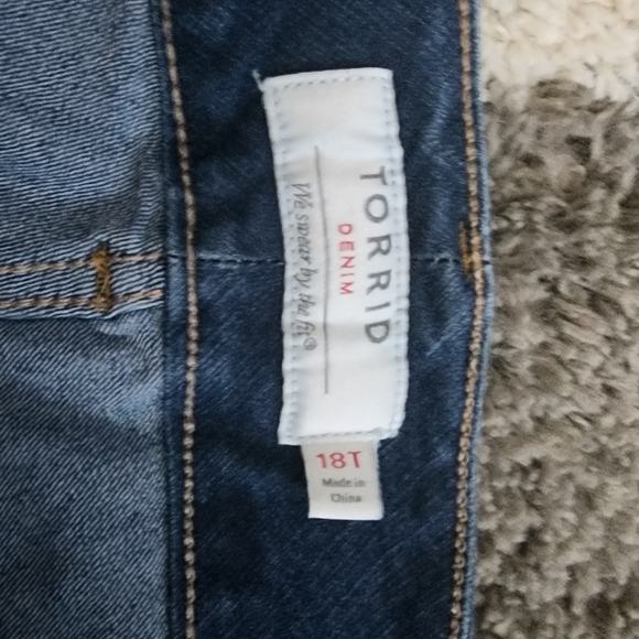 Torrid Jeggings - Picture 4 of 6